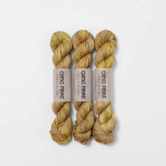 PRE-ORDER Dashing Fingering 50g - Temptation