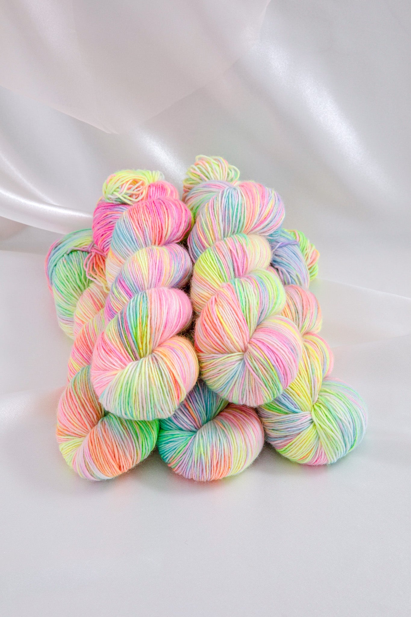 PRE-ORDER Kawaii Alien - Flying Saucer