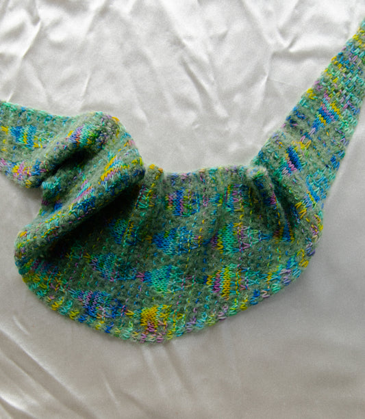 Harlequin Shawlette - Echo and Glitch