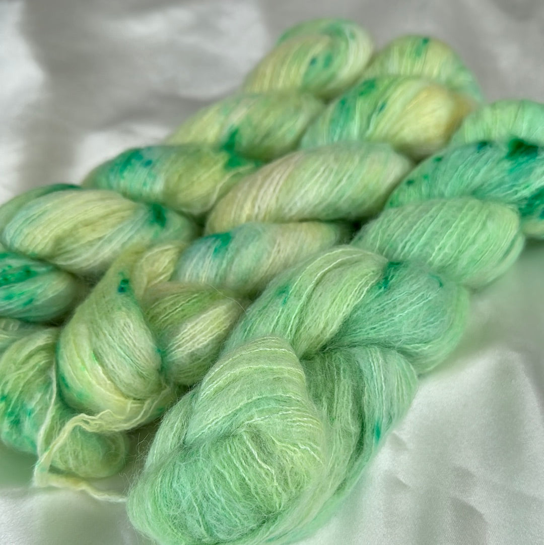 Suri Lace - Spaceship