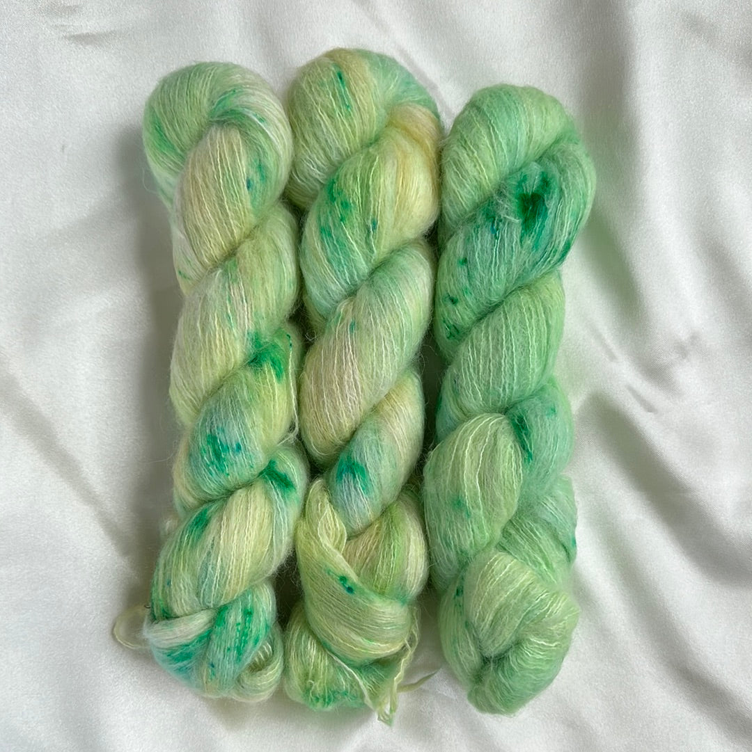 Suri Lace - Spaceship