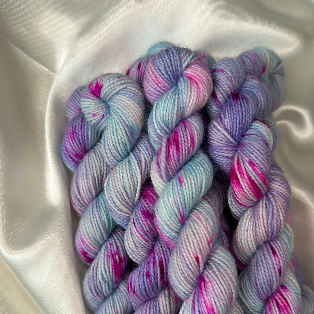 High Twist BFL Mini - Wisteria