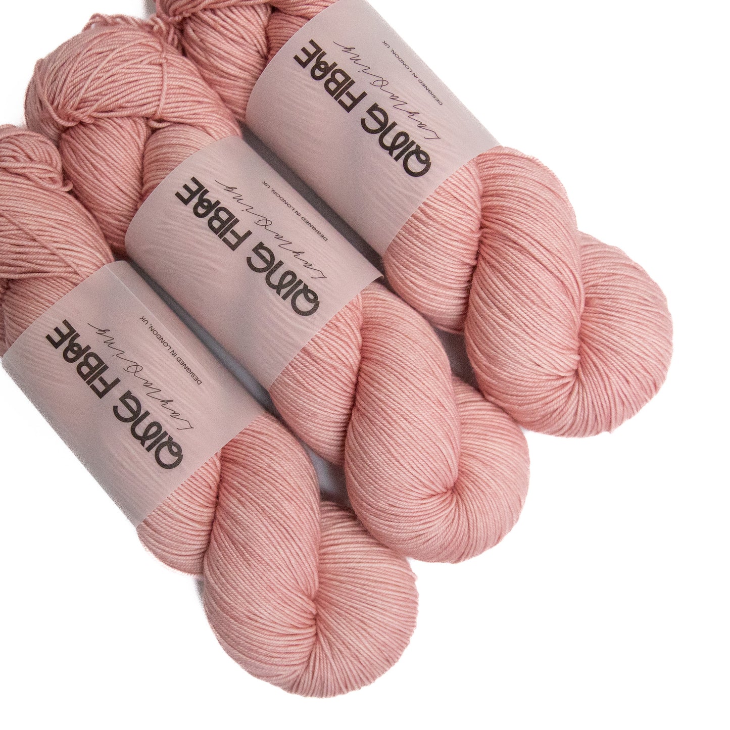 Dashing Fingering - Soft Clay