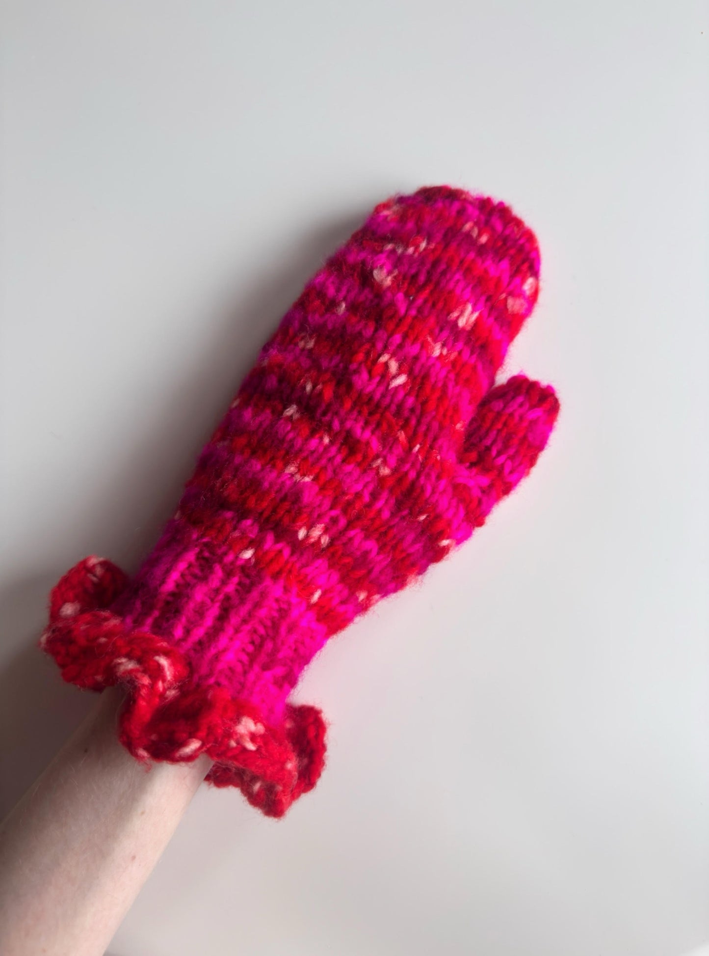 Anxiousgirlknits Frilled to Bits Mitts Kit - Super Floof DK - Kiki and Dragonberry