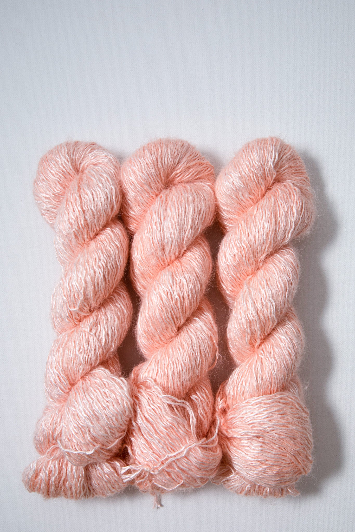 Rapunzel DK - White Peach