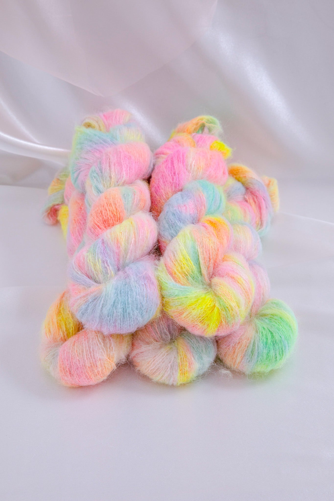Suri Lace - Flying Saucer