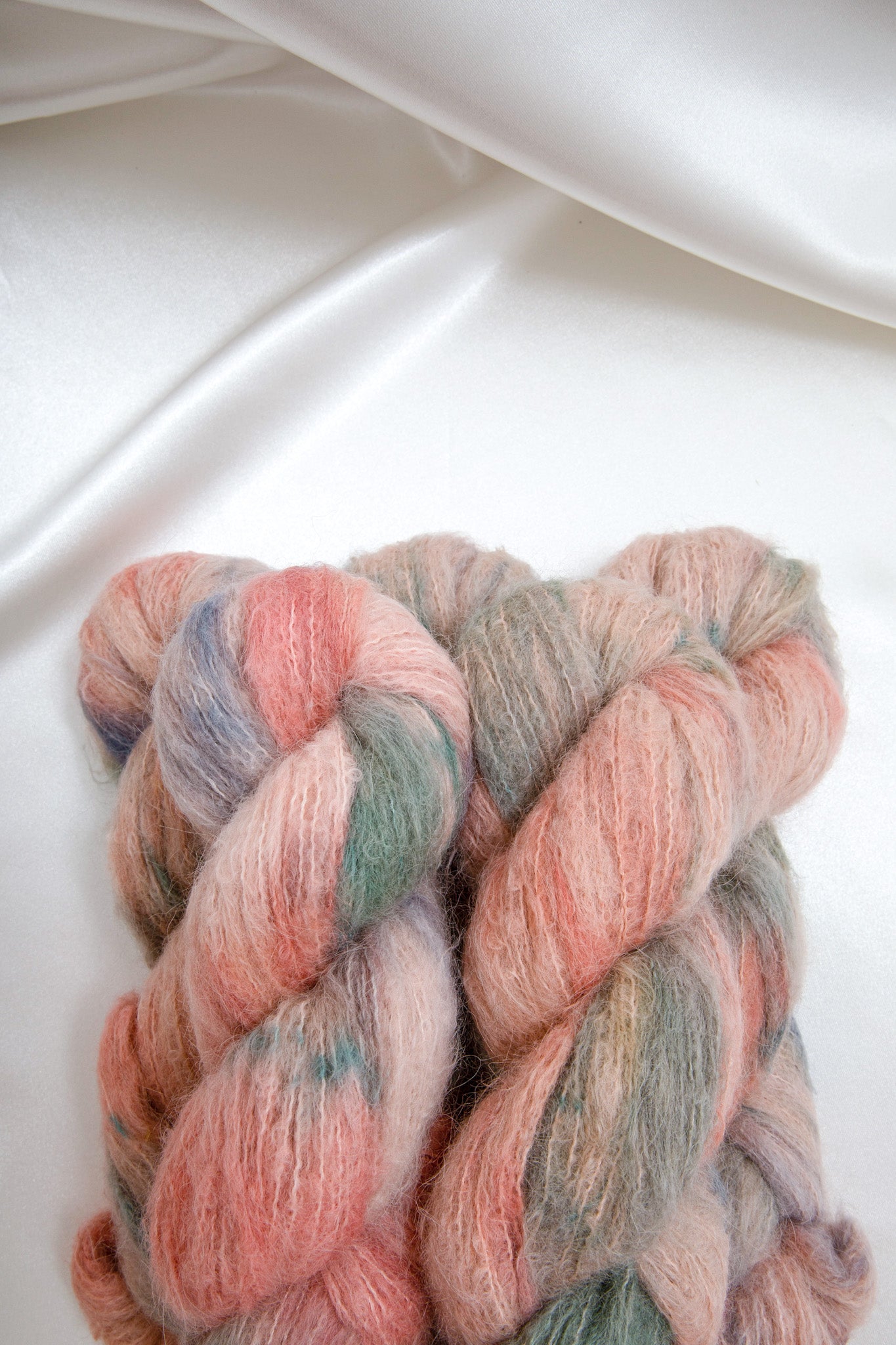 Christmas Colour 2023 Boreal Cloud - Melted Baby Suri