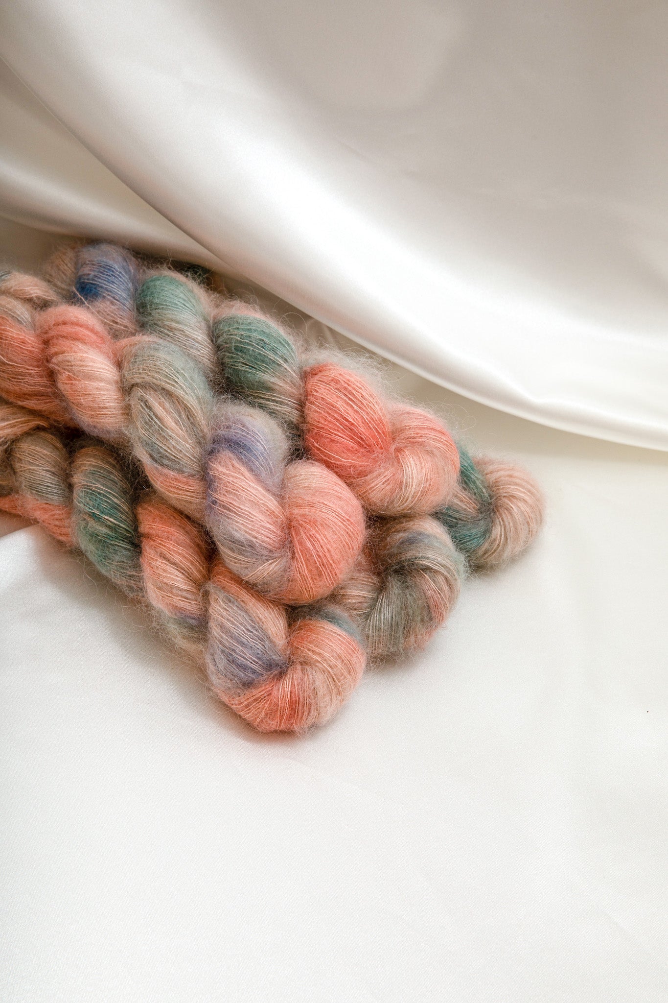 Christmas Colour 2023 Boreal Cloud - Kid Mohair Silk