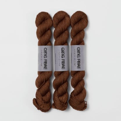 PRE-ORDER Dashing Fingering 50g - Ember