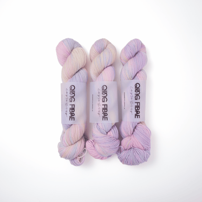 Dashing Fingering 50g - Mother of Pearl