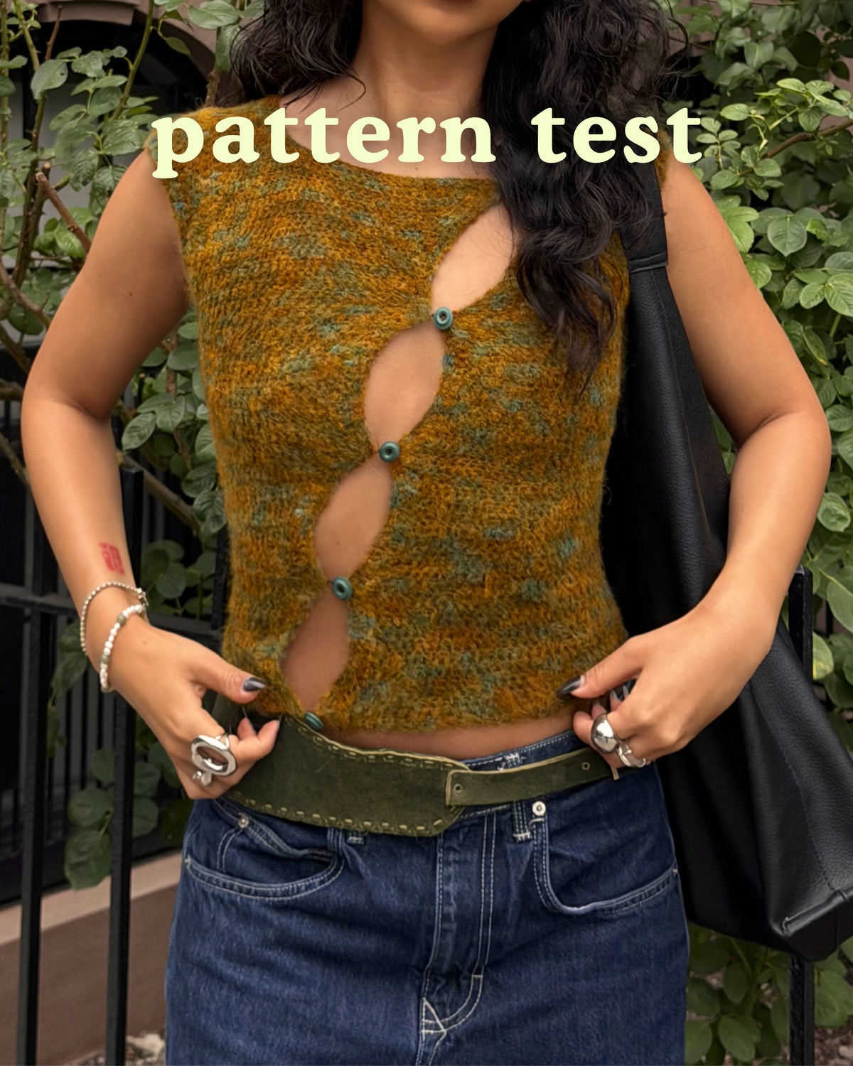 Diagonal Button Top