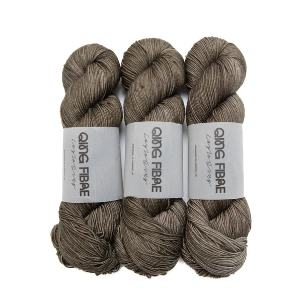 Dashing Fingering - Soot