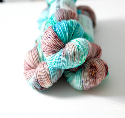 Dashing Sassy - Glacier