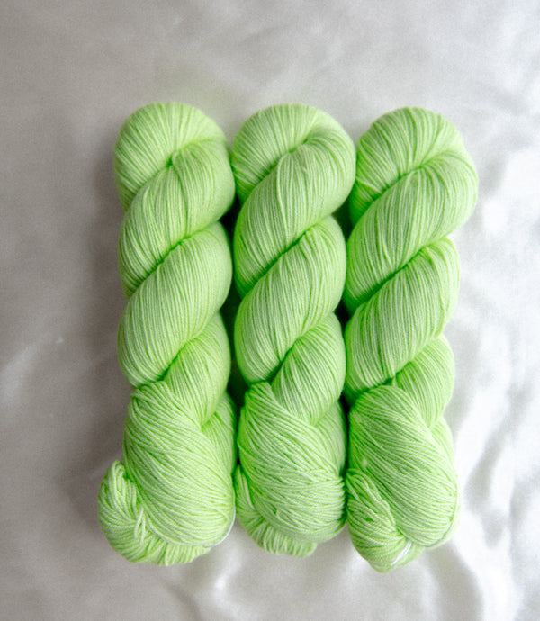 Dashing Fingering - Cucumber