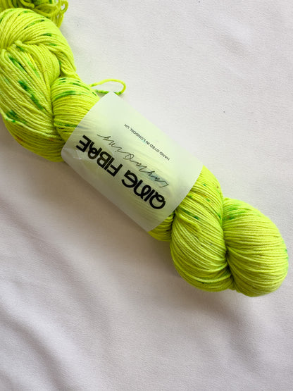 Dashing Fingering - Toxic Green