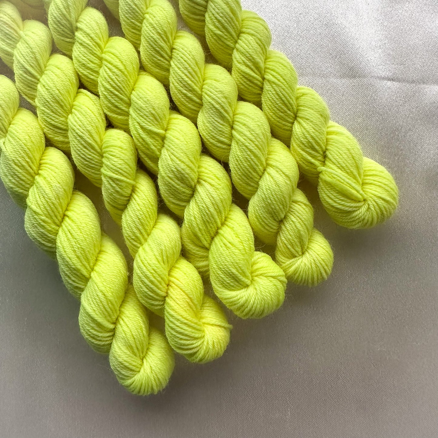 Merino Fingering Mini - Lightning