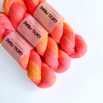 Merino Fingering - Fizzy Berry