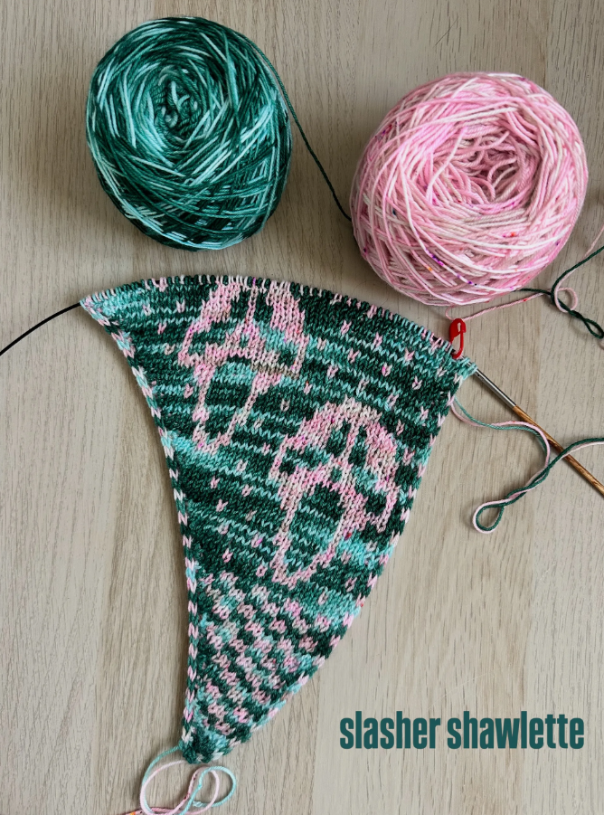 Slasher Shawlette