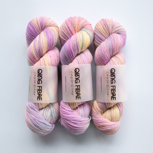 Dashing Fingering - Mother of Pearl