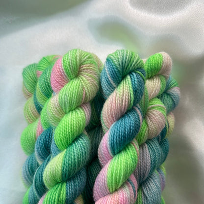 High Twist BFL Mini - Poison Ivy