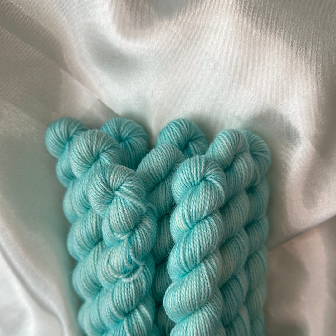 High Twist BFL Mini - Pool