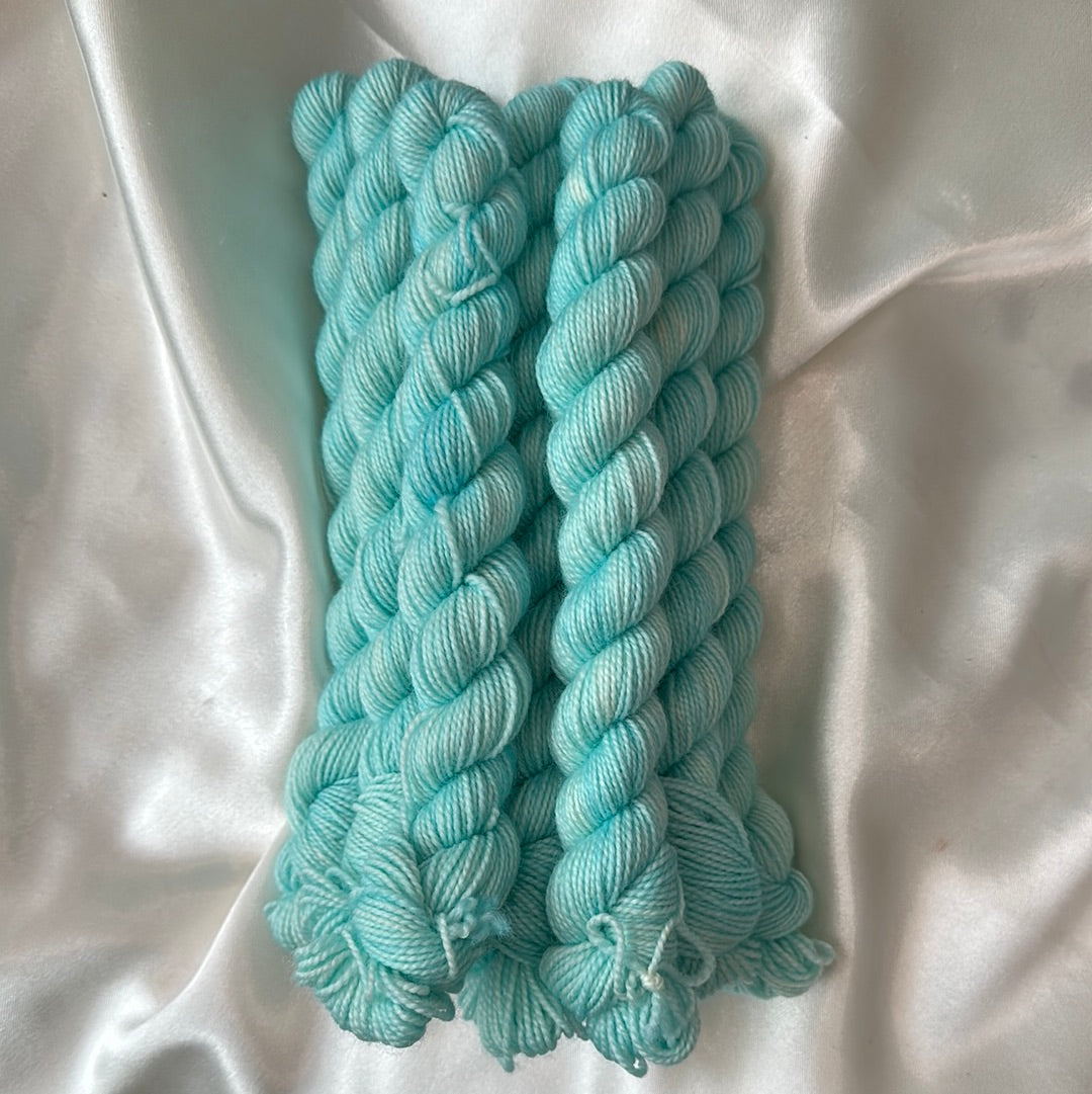 High Twist BFL Mini - Pool