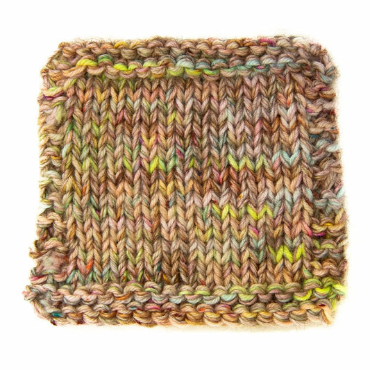 QF x Le Pull Studio Mystery Box -  Downtown Beret kit - REM and Rose Tinted