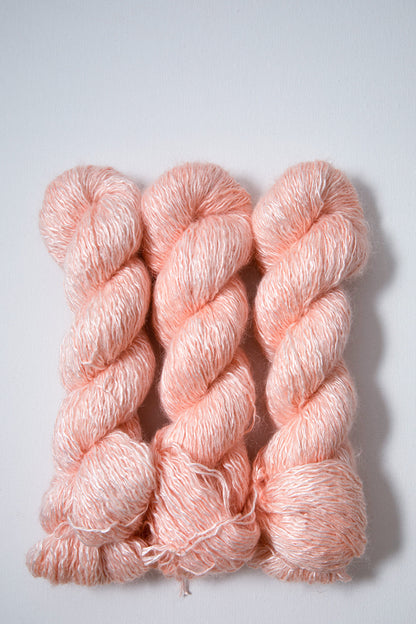 Rapunzel DK - White Peach