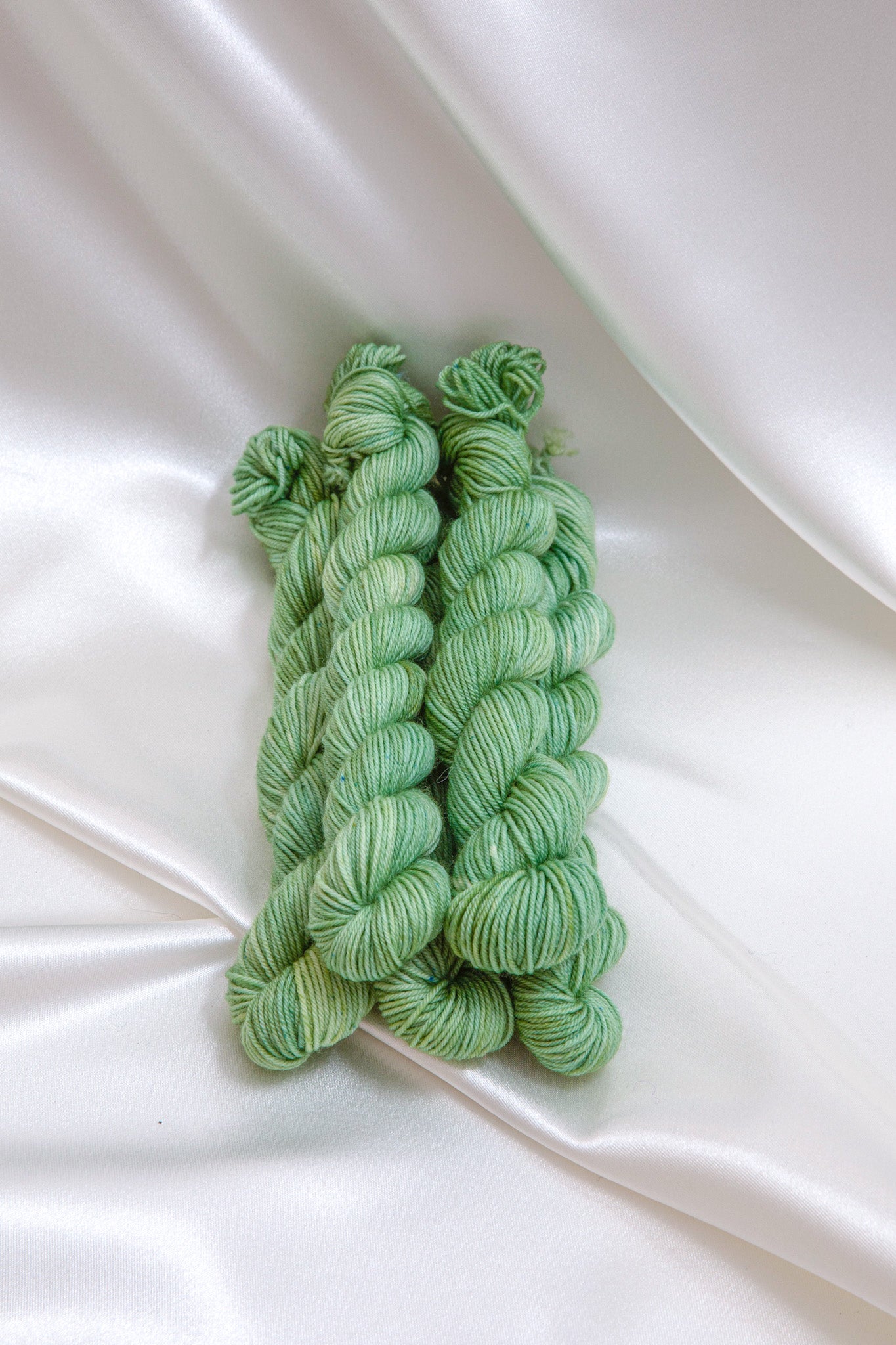 Mini Merino Fingering - Planet Express