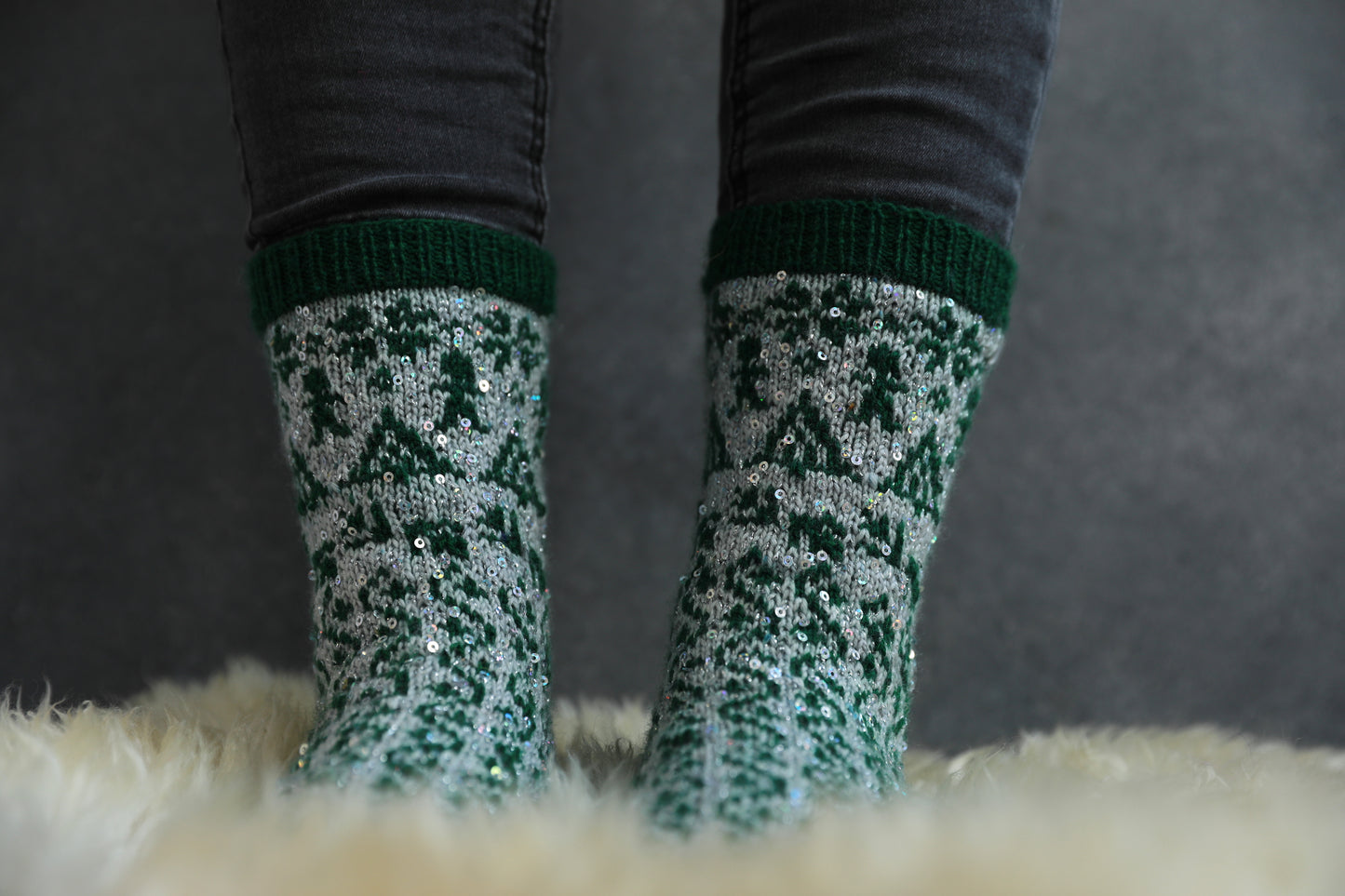 Rocking around the Christmas tree Sock pattern - Download version