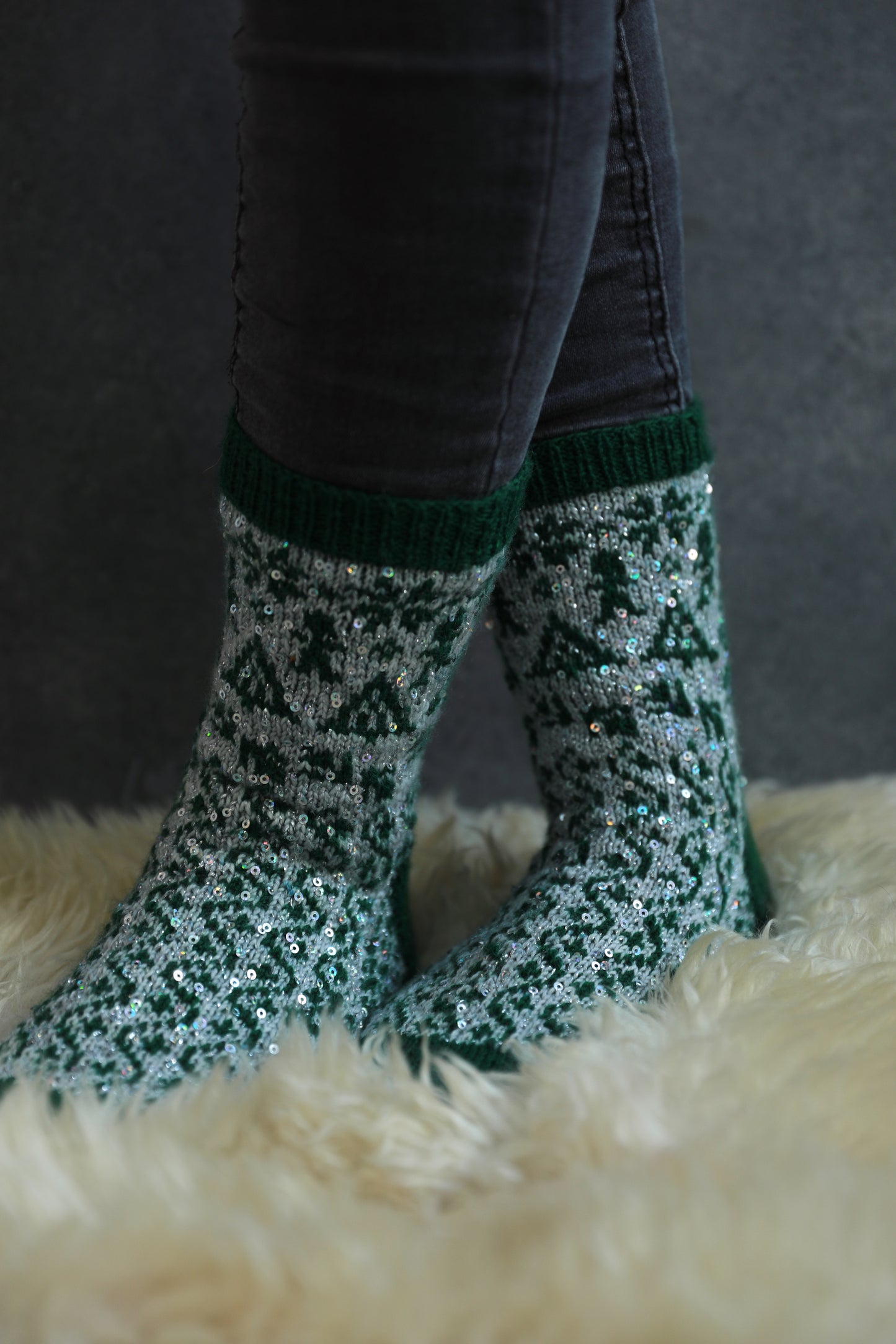 Rocking around the Christmas tree Sock pattern - Download version