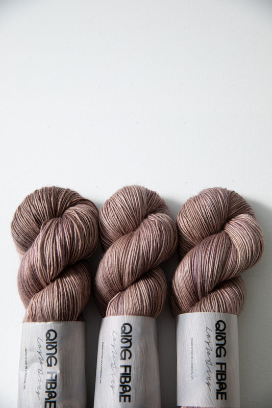 Dashing Sassy - Damask