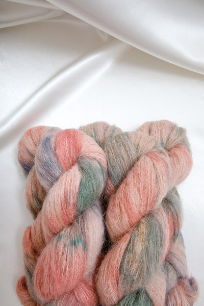 Christmas Colour 2023 Boreal Cloud - Melted Baby Suri
