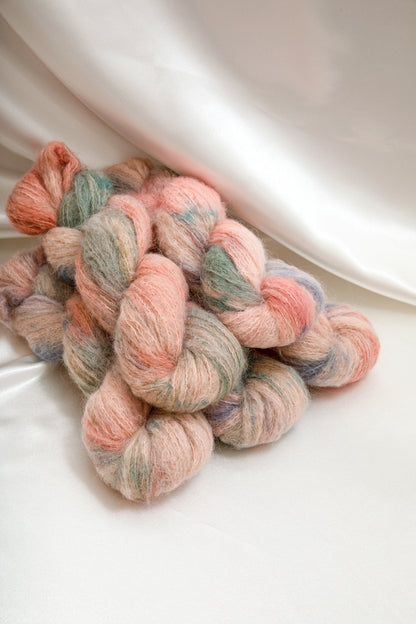 Christmas Colour 2023 Boreal Cloud - Melted Baby Suri