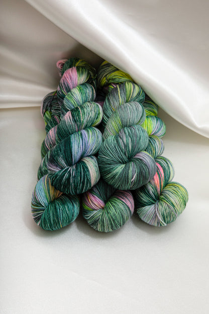 Dashing Fingering - Jack Pine