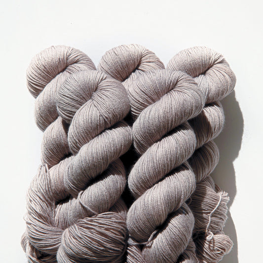 Dashing Fingering - Shiitake