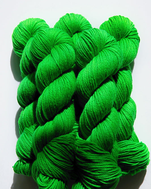Dashing DK - Grass