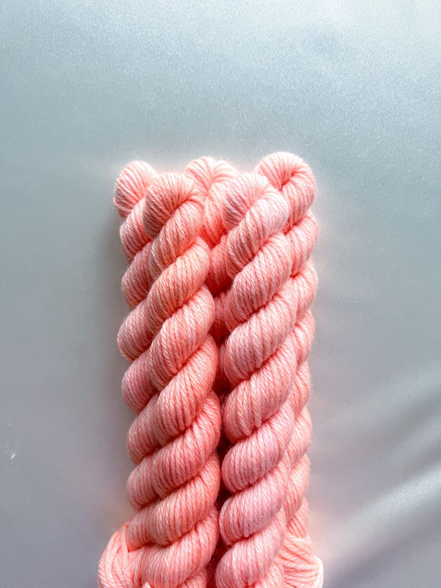 Merino DK Mini - White Peach